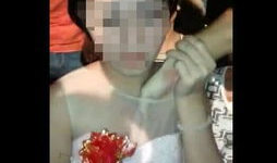 面红耳赤的视频,视频记录激烈情绪爆发