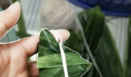 怎样包三角粽子视频,轻松学会三角粽子的包法与技巧